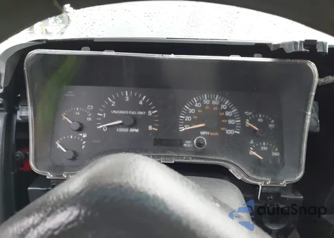 1999 Jeep Cherokee Classic/Sport из США, поврежденный, VIN 1J4FT68S9XL504317